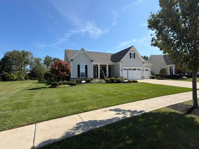 7712 Paradisio Drive, Galena, OH 43021