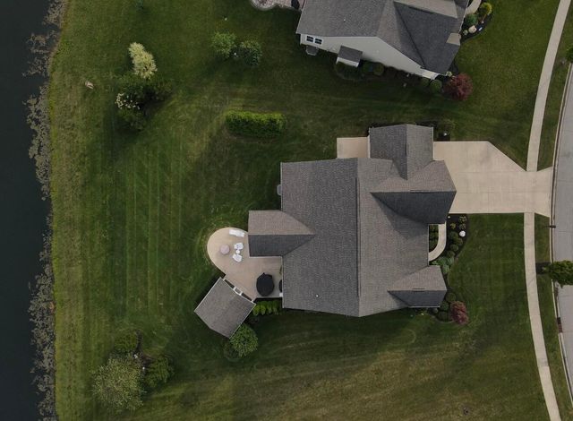 7712 Paradisio Drive, Galena, OH 43021