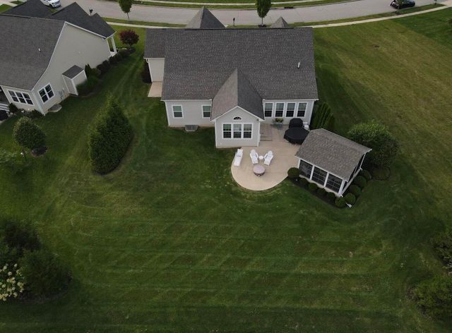 7712 Paradisio Drive, Galena, OH 43021