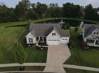 7712 Paradisio Drive, Galena, OH 43021