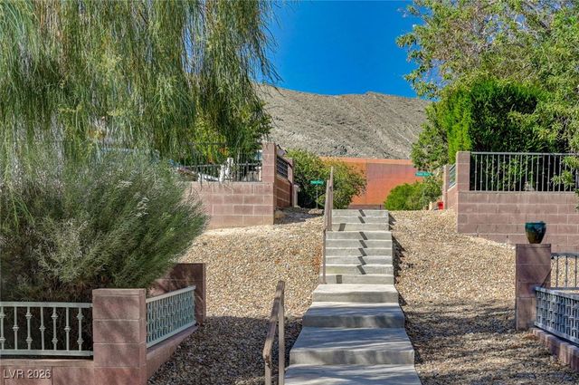 10413 Cole Younger Court, Las Vegas, NV 89129