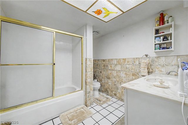 3537 Victory Avenue, Las Vegas, NV 89121