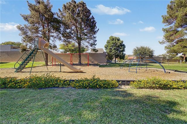3537 Victory Avenue, Las Vegas, NV 89121