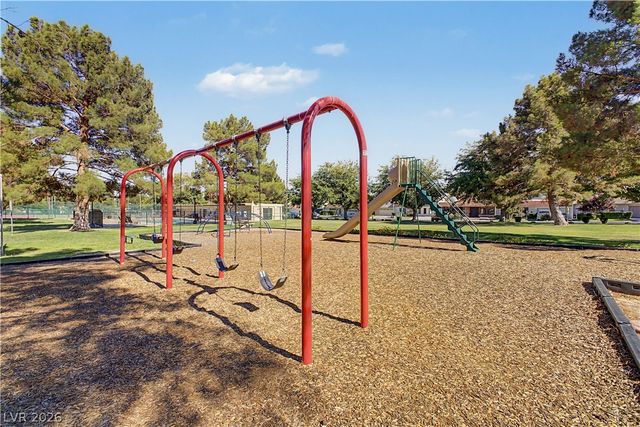 3537 Victory Avenue, Las Vegas, NV 89121