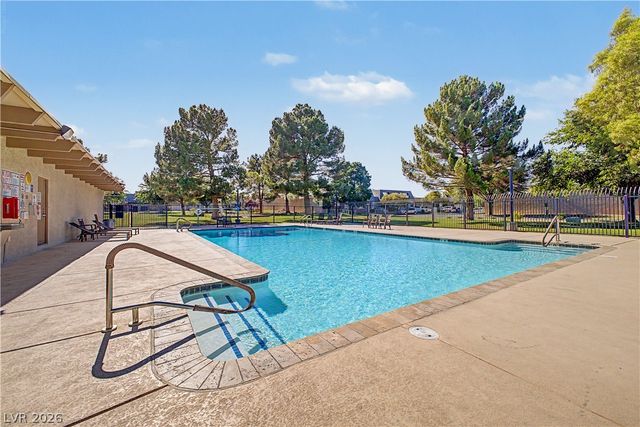 3537 Victory Avenue, Las Vegas, NV 89121