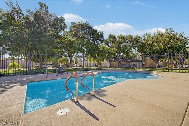 3537 Victory Avenue, Las Vegas, NV 89121