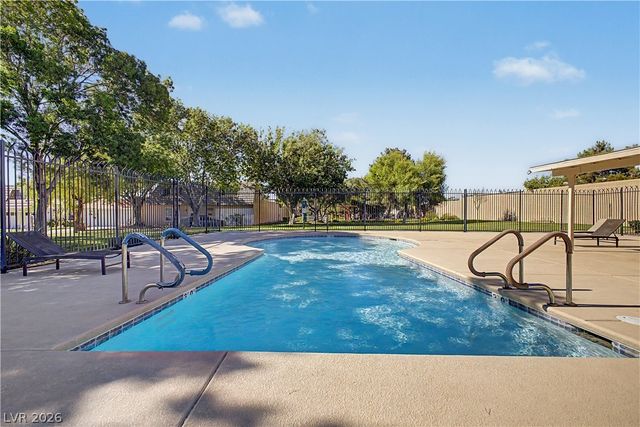 3537 Victory Avenue, Las Vegas, NV 89121