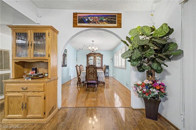 3537 Victory Avenue, Las Vegas, NV 89121