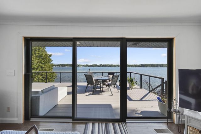 1756 Eagle Point Road, Clarklake, MI 49234