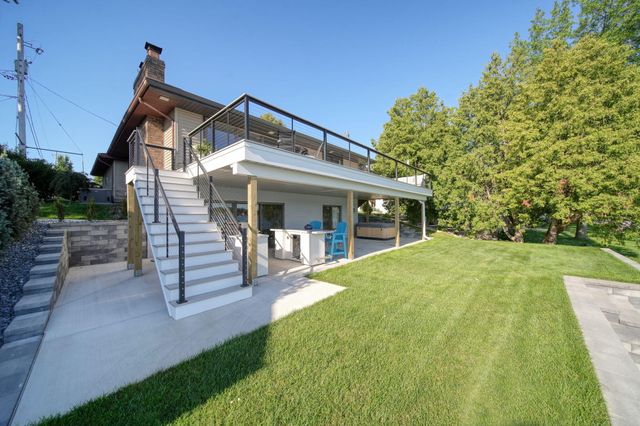 1756 Eagle Point Road, Clarklake, MI 49234