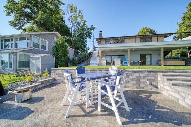 1756 Eagle Point Road, Clarklake, MI 49234