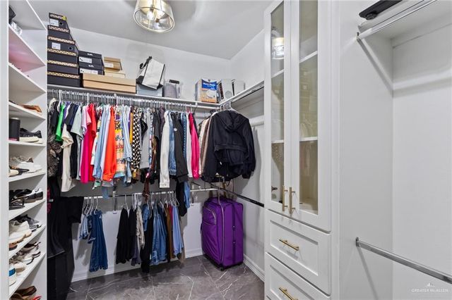 607 W Carmel Drive, Pharr, TX 78577