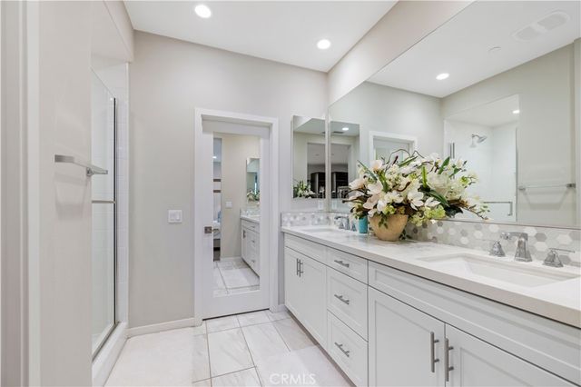 134 Modjeska, Irvine, CA 92618
