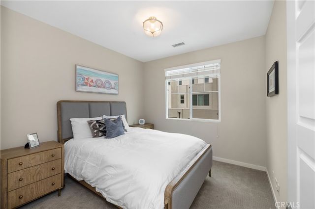 134 Modjeska, Irvine, CA 92618