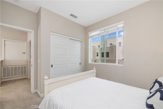 134 Modjeska, Irvine, CA 92618