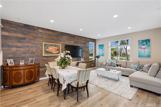 134 Modjeska, Irvine, CA 92618