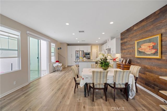 134 Modjeska, Irvine, CA 92618