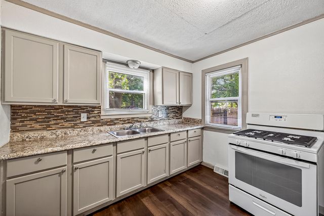 356 Amsterdam Avenue, Muskegon Heights City, MI 49444