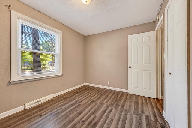 356 Amsterdam Avenue, Muskegon Heights City, MI 49444