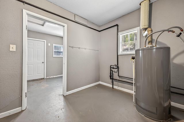 356 Amsterdam Avenue, Muskegon Heights City, MI 49444