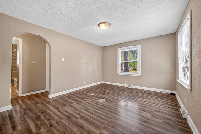 356 Amsterdam Avenue, Muskegon Heights City, MI 49444