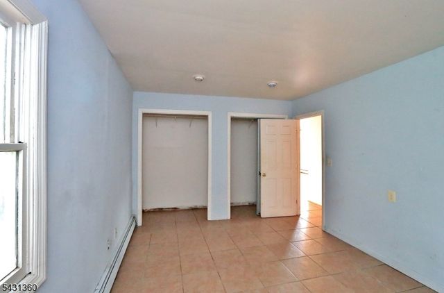 122 Dawes Hwy, Pompton Lakes Boro, NJ 07442
