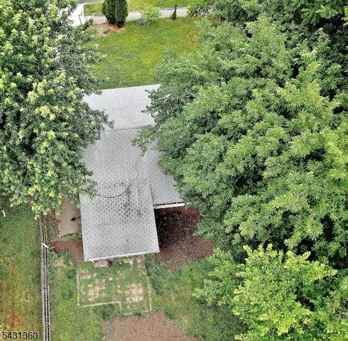 122 Dawes Hwy, Pompton Lakes Boro, NJ 07442