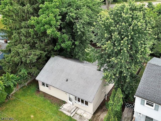 122 Dawes Hwy, Pompton Lakes Boro, NJ 07442