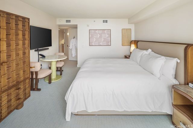 223 Saratoga Road 2018, Honolulu, HI 96815