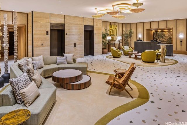 223 Saratoga Road 2018, Honolulu, HI 96815