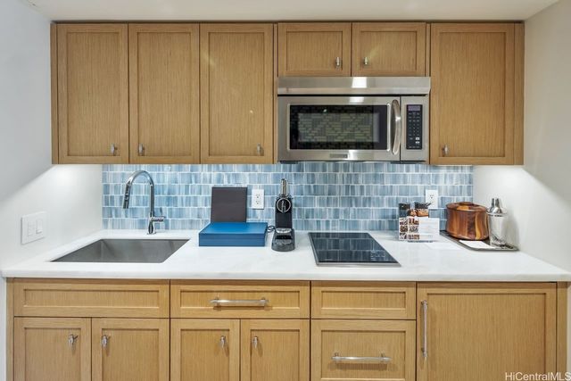 223 Saratoga Road 2018, Honolulu, HI 96815