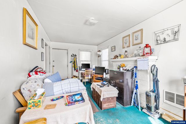 4053 Liberty Rd S, Salem, OR 97302