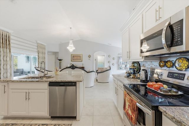 27052 TIERRA DEL FUEGO CIRCLE, Punta Gorda, FL 33983