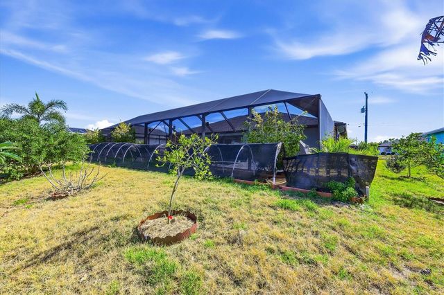 27052 TIERRA DEL FUEGO CIRCLE, Punta Gorda, FL 33983