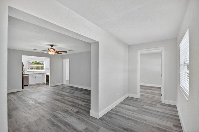 1373 W 30th Street, Riviera Beach, FL 33404