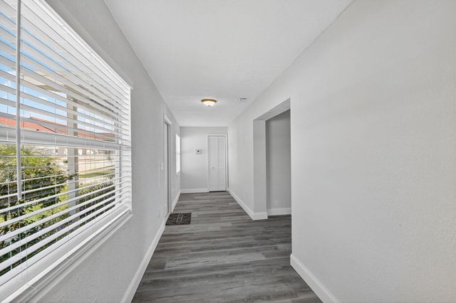 1373 W 30th Street, Riviera Beach, FL 33404