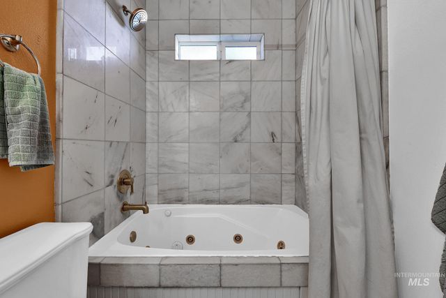 1316 E Franklin St, Boise, ID 83712