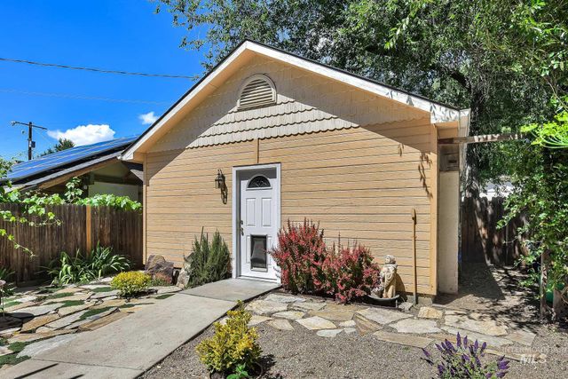 1316 E Franklin St, Boise, ID 83712