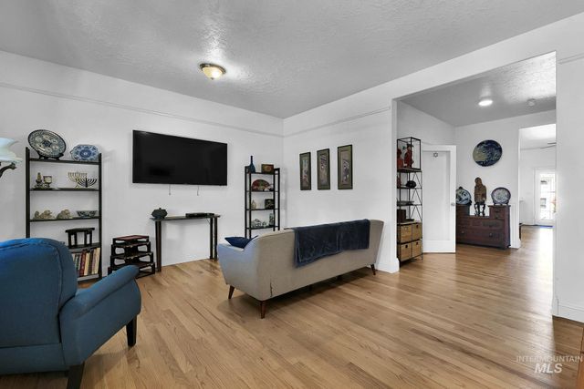 1316 E Franklin St, Boise, ID 83712