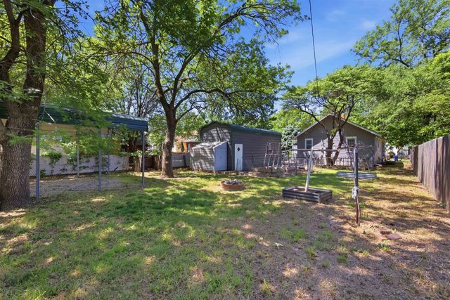 722 S Chautauqua, Wichita, KS 67211