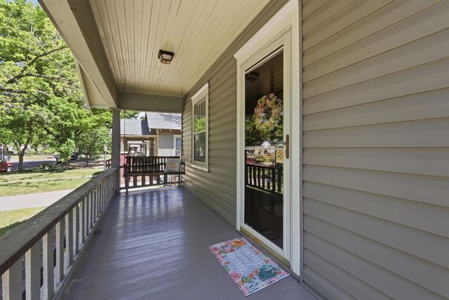 722 S Chautauqua, Wichita, KS 67211