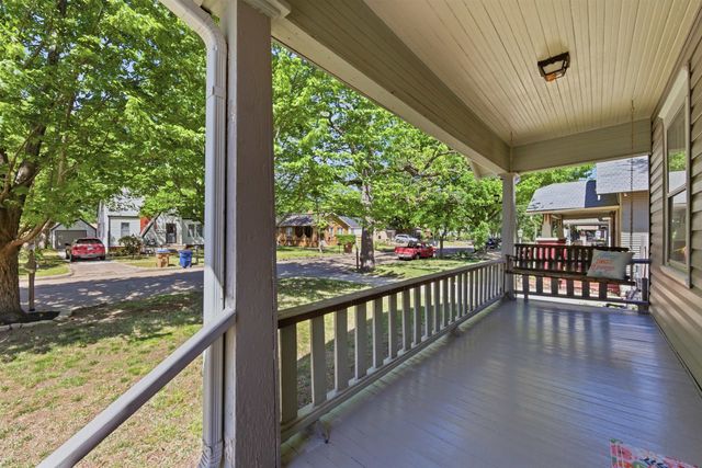 722 S Chautauqua, Wichita, KS 67211