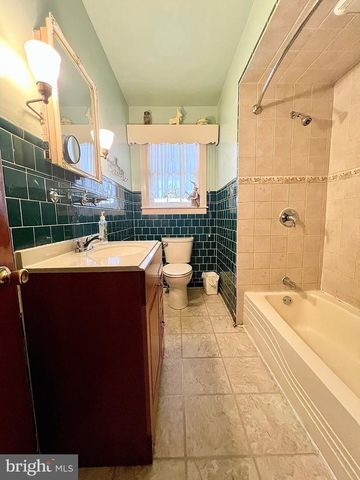 222 S CENTER ST, Frackville, PA 17931