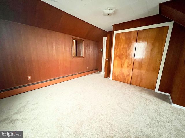 222 S CENTER ST, Frackville, PA 17931