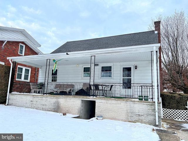 222 S CENTER ST, Frackville, PA 17931