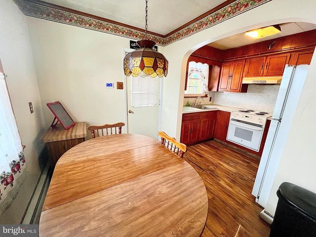 222 S CENTER ST, Frackville, PA 17931