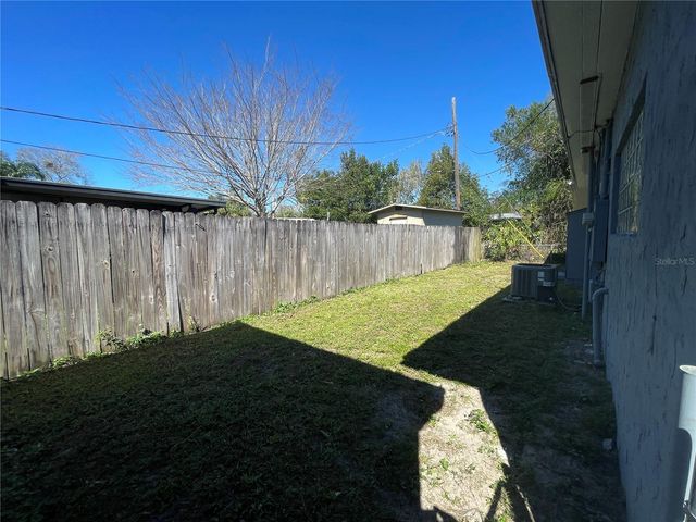 10204 N EDISON AVENUE, Tampa, FL 33612