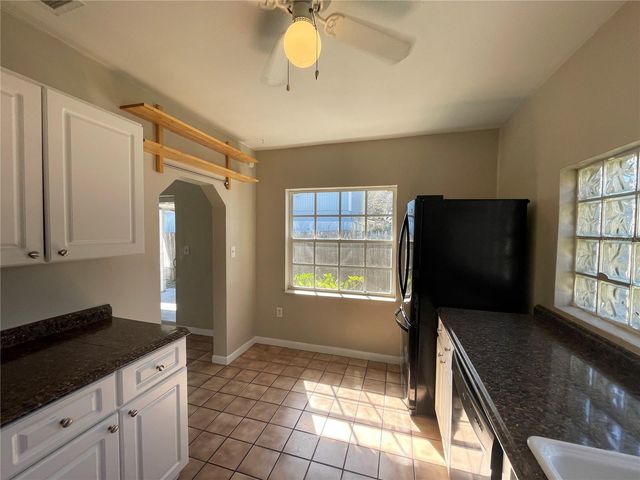 10204 N EDISON AVENUE, Tampa, FL 33612