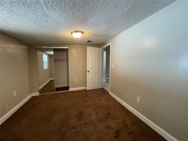 10204 N EDISON AVENUE, Tampa, FL 33612