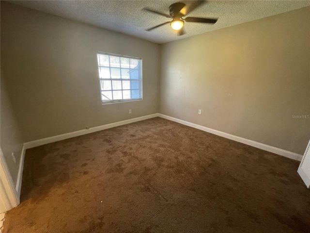 10204 N EDISON AVENUE, Tampa, FL 33612